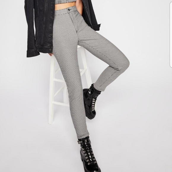 🌬Like new Belle Printed Skinny Pants - Picture 1 of 5